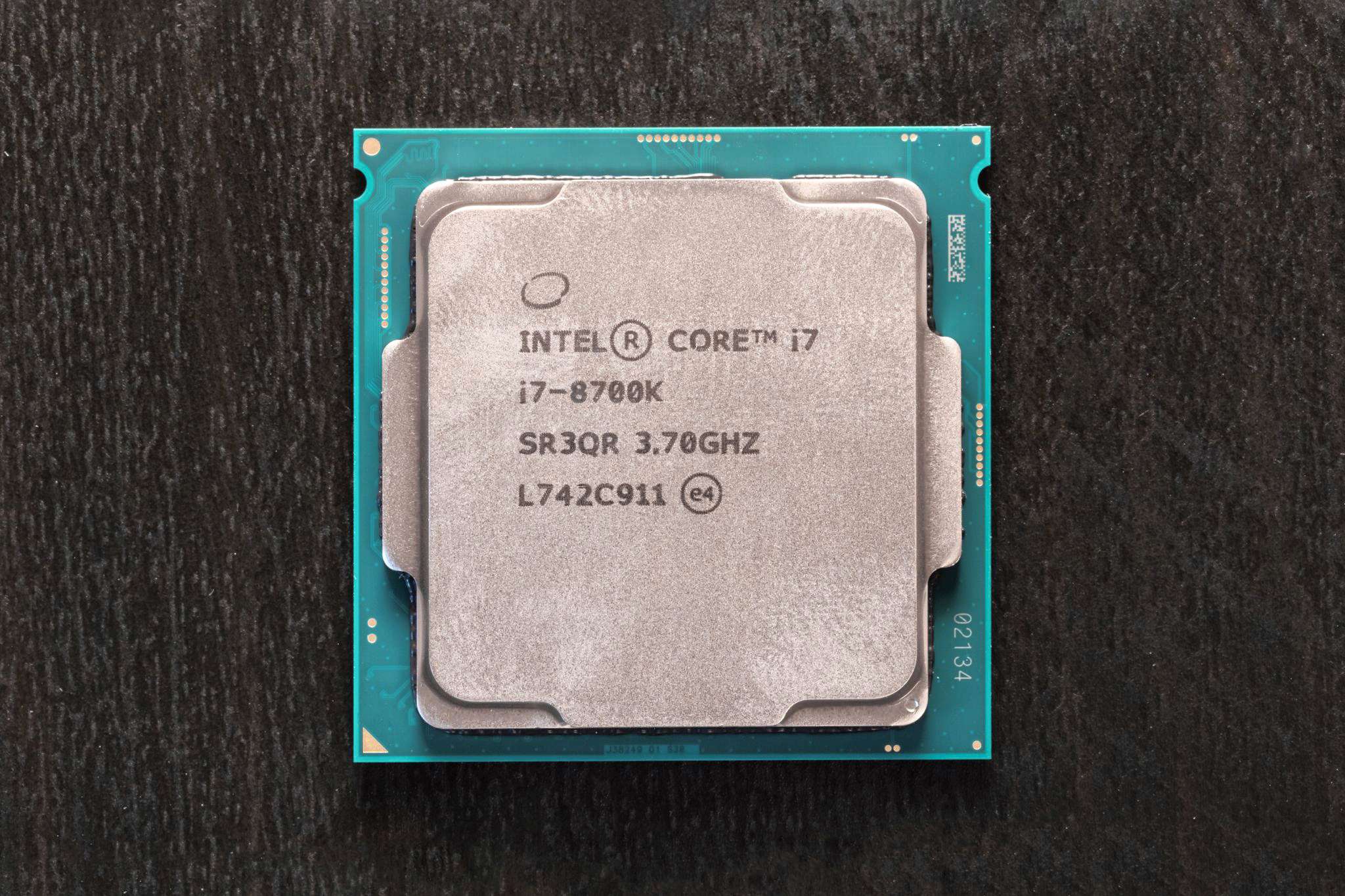 Lga 1151 процессоры i7. Intel Core i7-8700. Intel Core i7-8700k. Intel i7 8700k. Процессор Intel Core 8700.